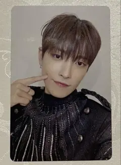 ATEEZ ホンジュン　ムビチケ購入特典　トレカ