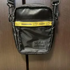 ネイバーフッド　イーストパック　コラボ　ショルダーバッグ　サコッシュ