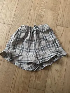 90cm イーストボーイ　ベージュチェック柄フレア　ショートパンツ