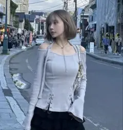 【即購入OK】unsually リブ編みオフショルダートップス