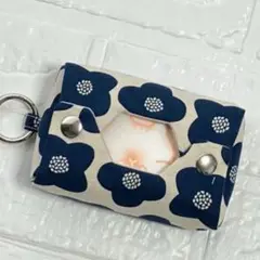 ポータブルティッシュケース＊北欧花柄・ネイビー