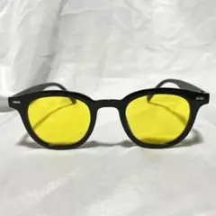 Item thumbnail for item f0f4ff27-1ec6-424d-97dc-a79eaba7b77a