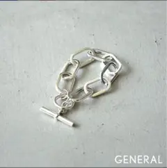 Item thumbnail for item c3fb2193-a714-4c45-b904-68ac59eb56fe