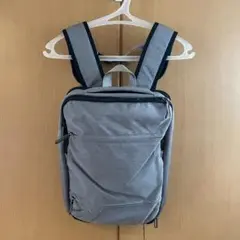 超美品　グレー ナイロン　バックパック