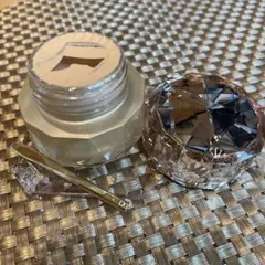クレドポーボーテルフォンドゥタンファンデーションオークル30新品未使用