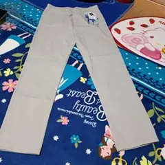 ✨激安✨新品タグ付き　ひんやり冷感素材スキニ－　アンクル丈　ライトグレー