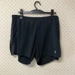 ショートパンツ　( マウンテンハードウェア 社製 )