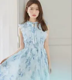tocco closet リボン付きウエストシャーリングフラワープリーツワンピ
