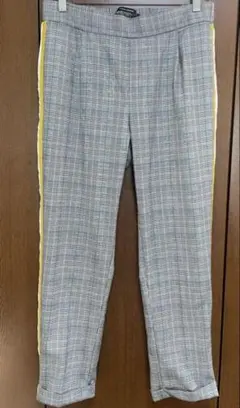 ZARA チェック柄 スラックス グレー系