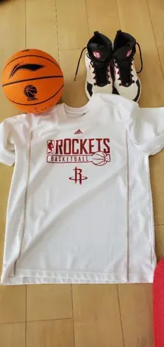 Item thumbnail for item bbfd3859-54cc-47b9-afdf-0738939f7c8c