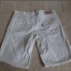 『新品、未使用』EDWIN ホワイト ショートパンツ
