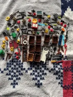 プロフご覧下さい　LEGO道具パーツ セット 多数のパーツ