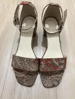 ペイズリー柄 中ヒールサンダル 24cm
