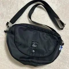 KAKSI ショルダーバッグ　斜め掛け　サコッシュ