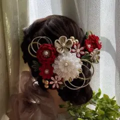 つまみ細工髪飾り　成人式　卒業式　紅白　えんじ　赤　白　着物　和装　振袖　袴