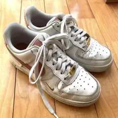 NIKE エアフォース1 エッセンシャルピンク