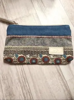 Item thumbnail for item 0b6adcd5-d18b-4f9f-af61-723b6be53331