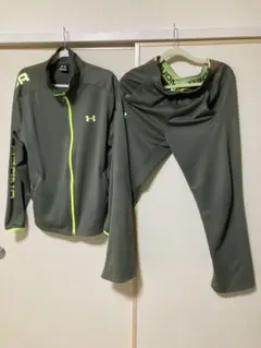 UNDER ARMOUR ジャージ上下セットLG