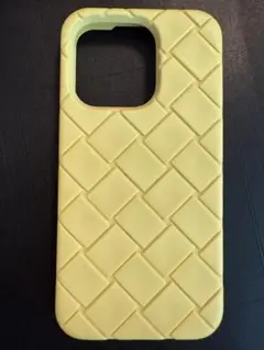 BOTTEGA VENETA iPhone14Pro イエロー ケース