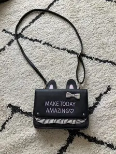 ウサギ耳付きショルダーバッグ