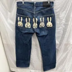 Item thumbnail for item c6a5f27d-95d8-457c-ad06-cc4436d159bc