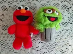 セサミストリート　マスコット　エルモ　オスカー　ガチャガチャ