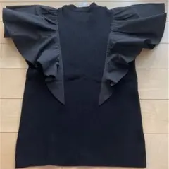 新品未使用タグ付き♡INGNI ニット素材 フリルカットソー