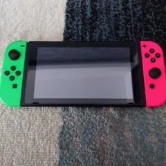 Nintendo Switch 本体 グリーンとピンク
