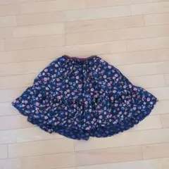 クミキョク　花柄ネイビースカート フリル付き