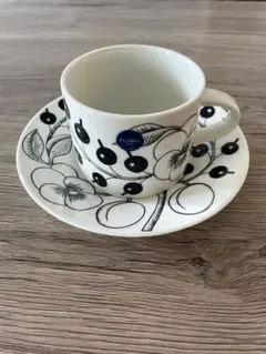 Item thumbnail for item ef73cbe8-571d-47e7-bcbc-018c81d7bb7a