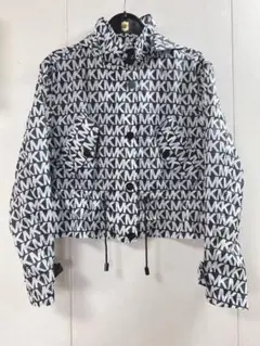 極美品Michael Kors(マイケルコース)モノクロパーカー