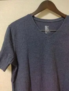 H＆M ネイビー Vネック Tシャツ 半袖
