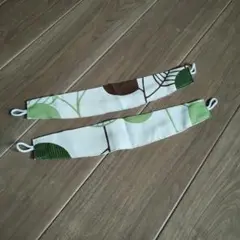 美品　ミルズ　タッセル　カーテン　ニトリ