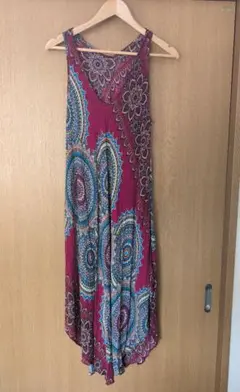 ペイズリー柄ノースリーブワンピース　タイ製