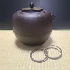茶道具　万代屋釜(もずやがま) 佐藤浄清 木箱付き 茶道具万代屋釜(もずやがま) 佐藤浄清 木箱付き