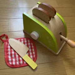 木のおもちゃ　トースター￼￼