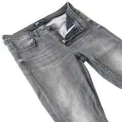 Item thumbnail for item b98847da-40e9-4b56-bb12-0d73c062e055
