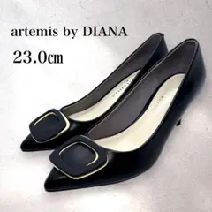 artemis by DIANA スクエアバックル ポインテッドトゥ パンプス