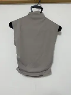 アッシュグレー ノースリーブシャツ ギャザー ストレッチ素材 Sサイズ