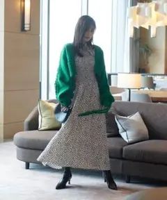 SNIDEL デコルテオープンドットワンピース