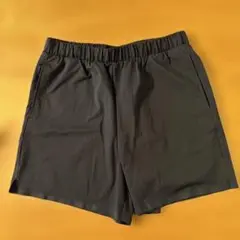 お値下げ ユニクロ 黒 ショートパンツ サイドポケット付 Lサイズ ランニング