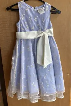 Item thumbnail for item 3b766279-06d0-40cc-9c03-8906bb75ebb5