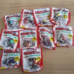 平成仮面ライダーフィギュア　全10種