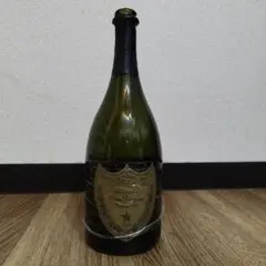 ドン・ペリニヨン 1999年ヴィンテージ シャンパンボトル