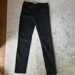 黒スリムジーンズ　L