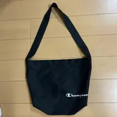 【新品・未使用】Champion 黒 ショルダーバッグ布製