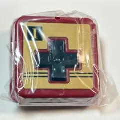 新品未開封★ コントローラーボタンコレクション 第1弾 ファミコン十字ボタン
