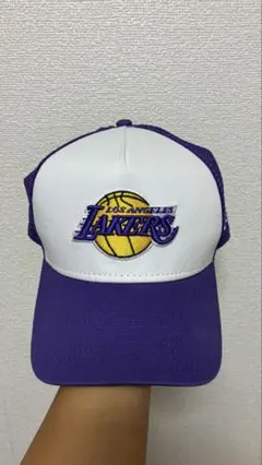 Los Angeles Lakers トラッカーキャップ