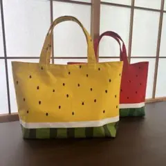 黄色スイカトートバッグ　手提げ　カバン