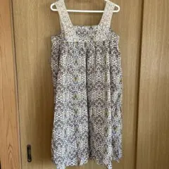 マオメイド 総柄 ワンピース